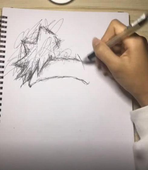 美术生乱画鸣人头像，成品却让人惊艳，网友：强迫症表示受不了