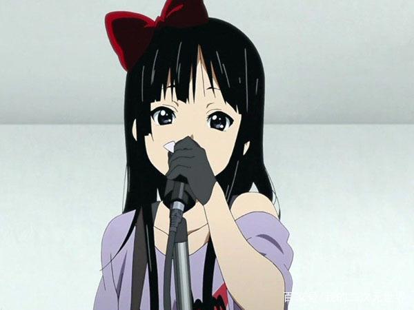 票选：黑发动漫美女Top8，我想到了罗宾桔梗知世，你想到了谁？