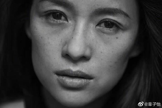 不修图，不P图，他坚持要拍章子怡一脸的斑点，去世后影后竟这样说……