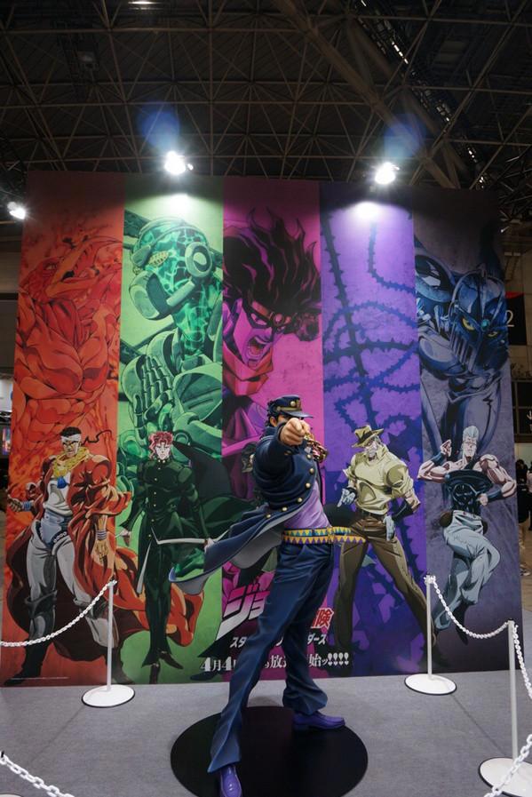 JOJO：195cm的等身承太郎好帅气，网友：去合影都没法同框！