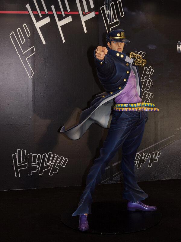 JOJO：195cm的等身承太郎好帅气，网友：去合影都没法同框！