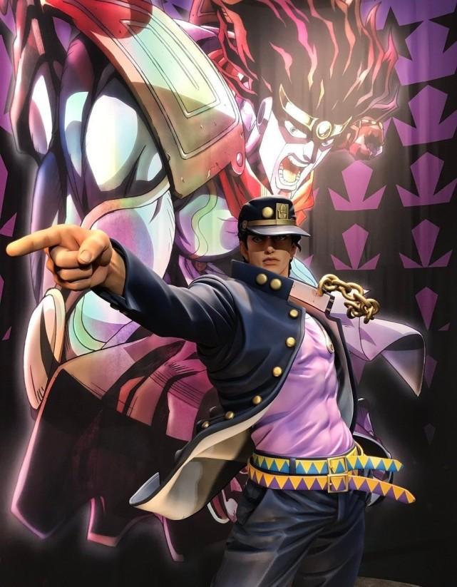 JOJO：195cm的等身承太郎好帅气，网友：去合影都没法同框！