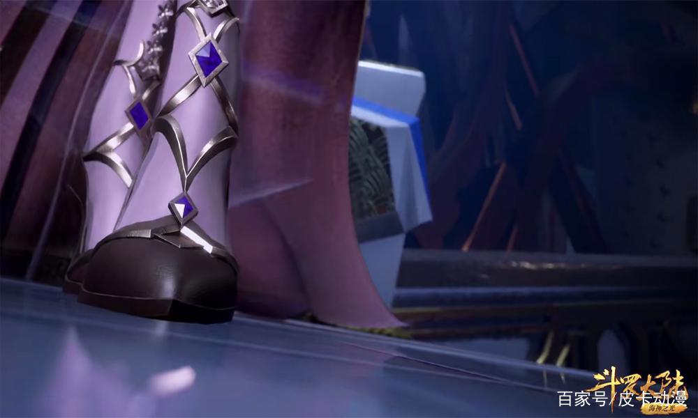 斗罗156集：比比东全身照曝光，大长腿搭配液体裤绝了，魅惑满满