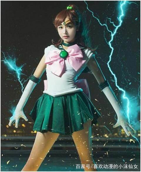 美少女战士真人出镜，一个比一个美丽，月野兔可爱，小兔身材火辣