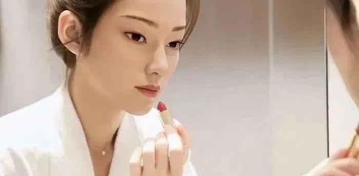 有艺思丨虚拟偶像:元宇宙概念下的新星