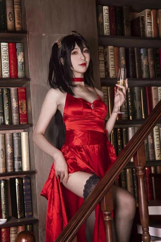 COS美图：碧蓝航线——大凤，想尝尝这颗毒苹果的味道吗？