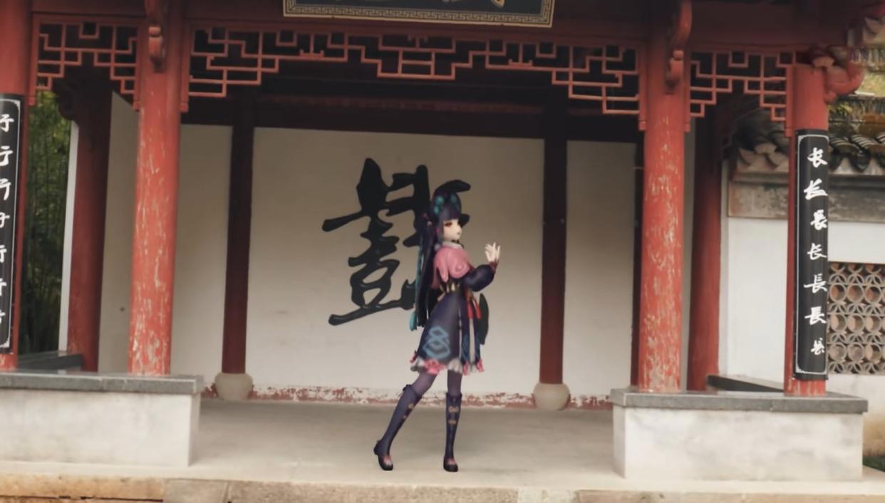 刻晴在现实跳舞，甘雨派蒙变纸质手办，原神二创真实感爆棚