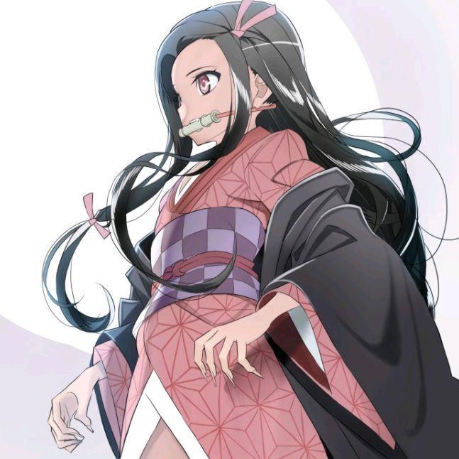 日本名人声称《鬼灭之刃》的祢豆子真可爱，网友：看封面就知道了