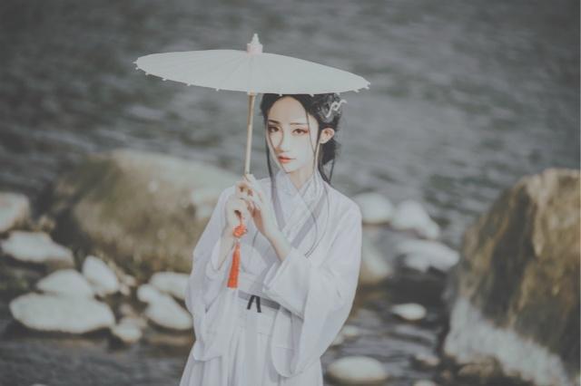 cosplay:还原度超高的白蛇缘起cos!99%还原宝青坊主
