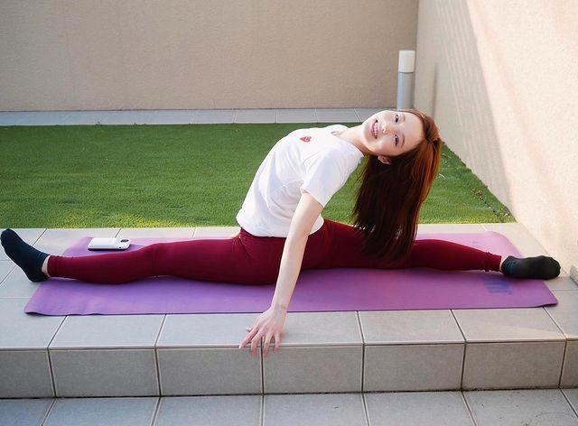 日本花滑选手本田真凛COS蝴蝶忍甜美颜值走红网络